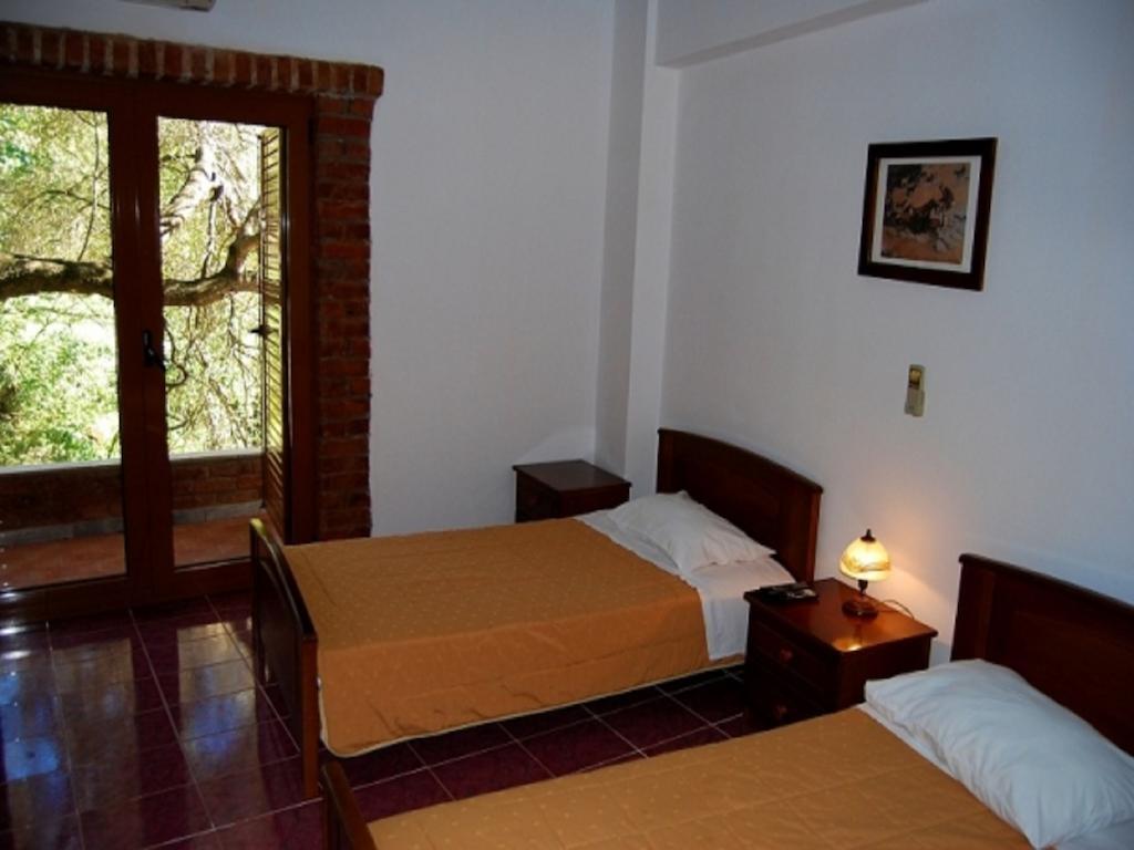 Hotel Livia Ksamil Room photo
